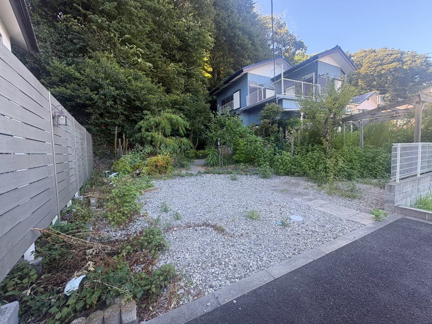 大磯町大磯〇土地〇敷地面積86坪超!緑に囲まれた静かな環境です。 - 画像 1